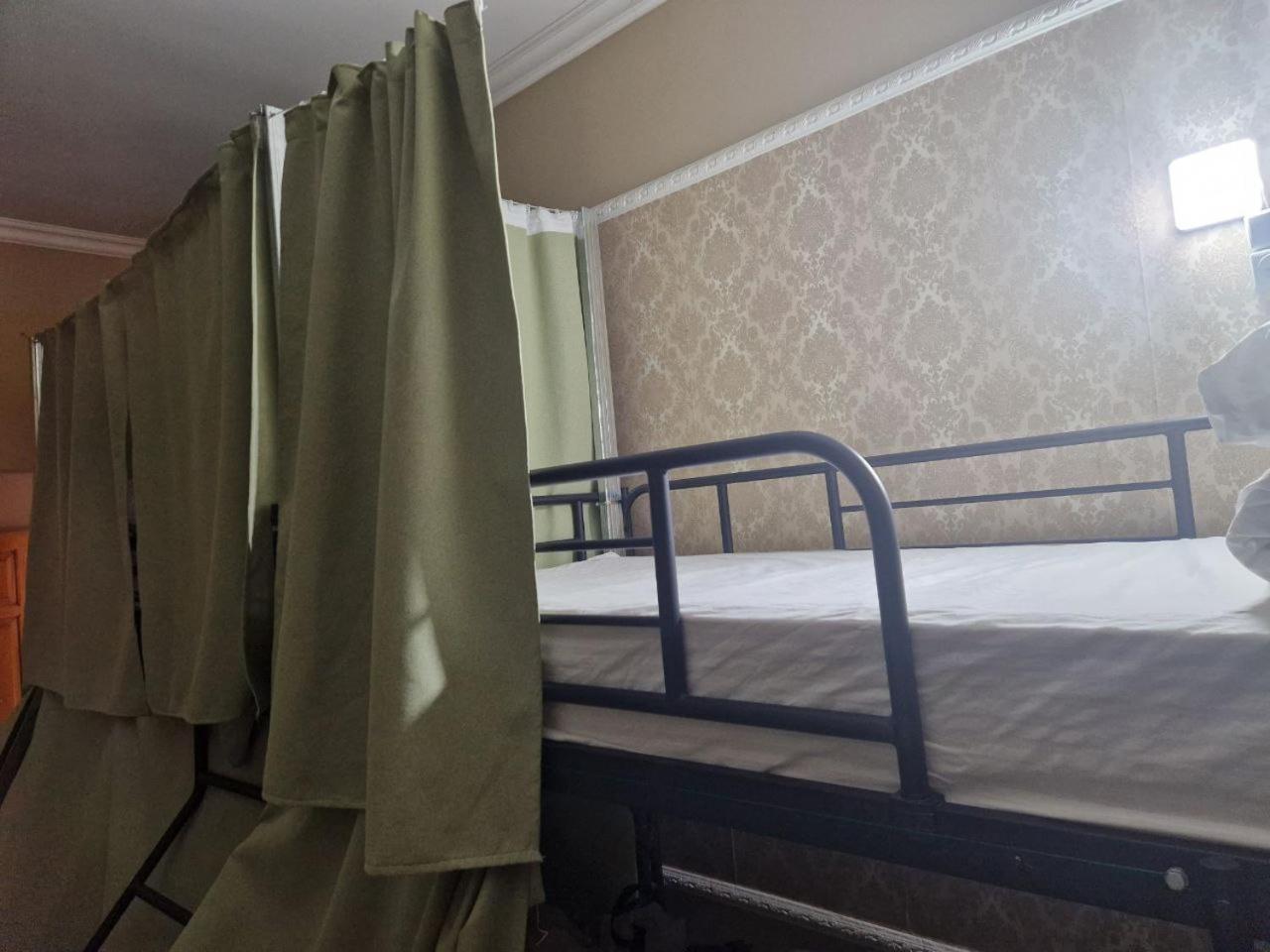 Buddha Hostel Bodoni Kisinyov Szoba fotó