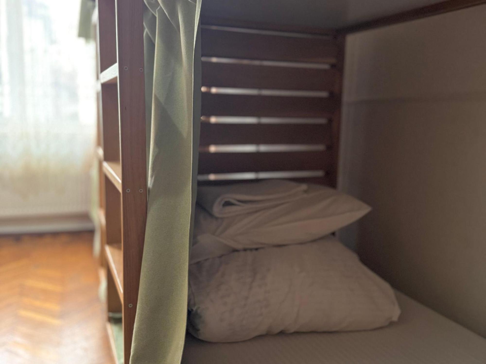 Buddha Hostel Bodoni Kisinyov Szoba fotó