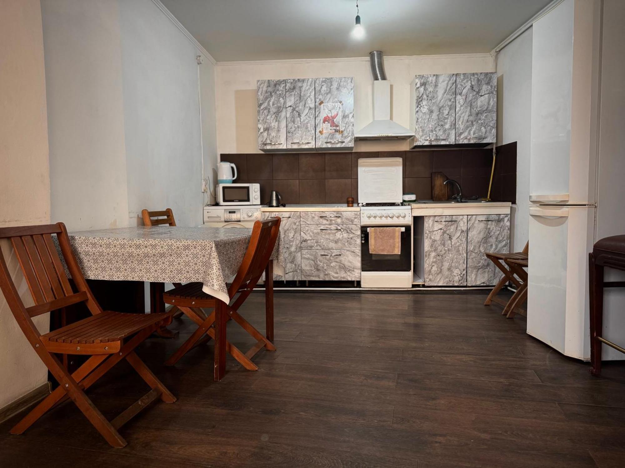 Buddha Hostel Bodoni Kisinyov Szoba fotó