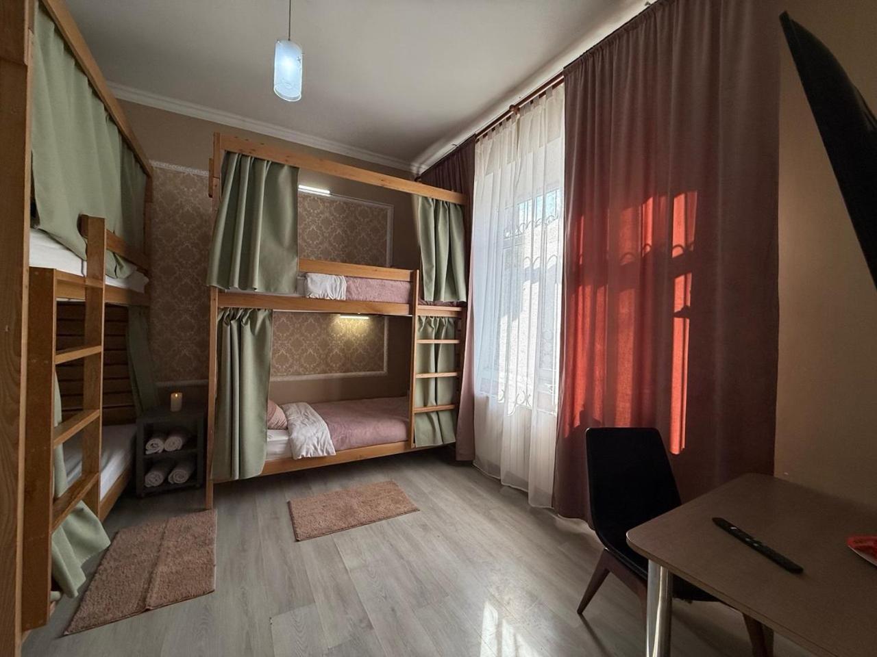 Buddha Hostel Bodoni Kisinyov Kültér fotó